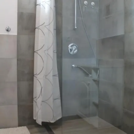 Apartman Nikol * Tihany