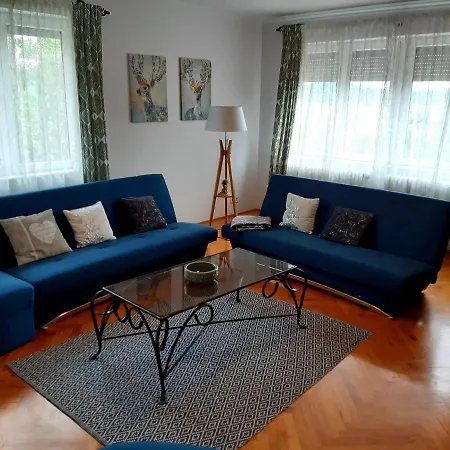 Apartman Nikol Apartment *